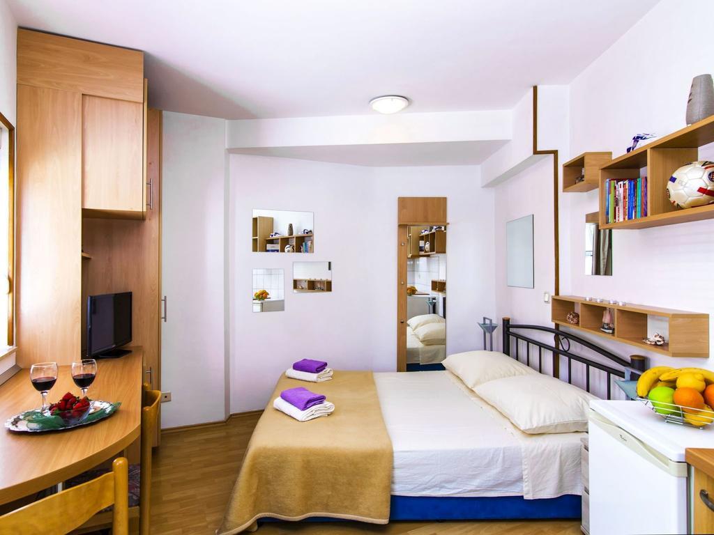 Guesthouse Teta Palmina Split Zewnętrze zdjęcie