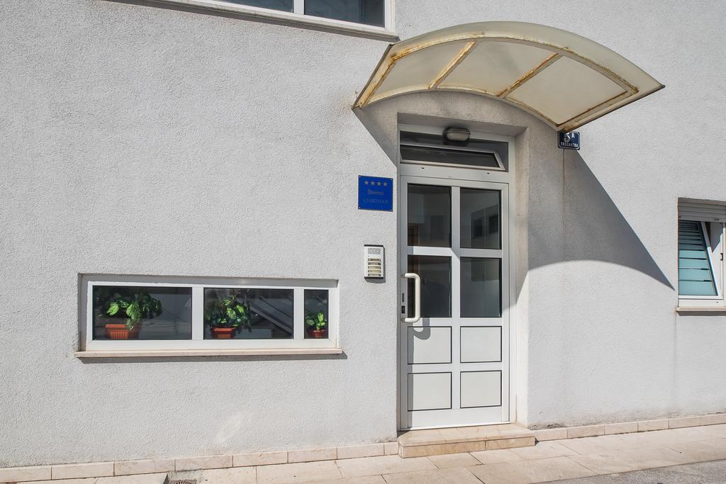 Guesthouse Teta Palmina Split Zewnętrze zdjęcie