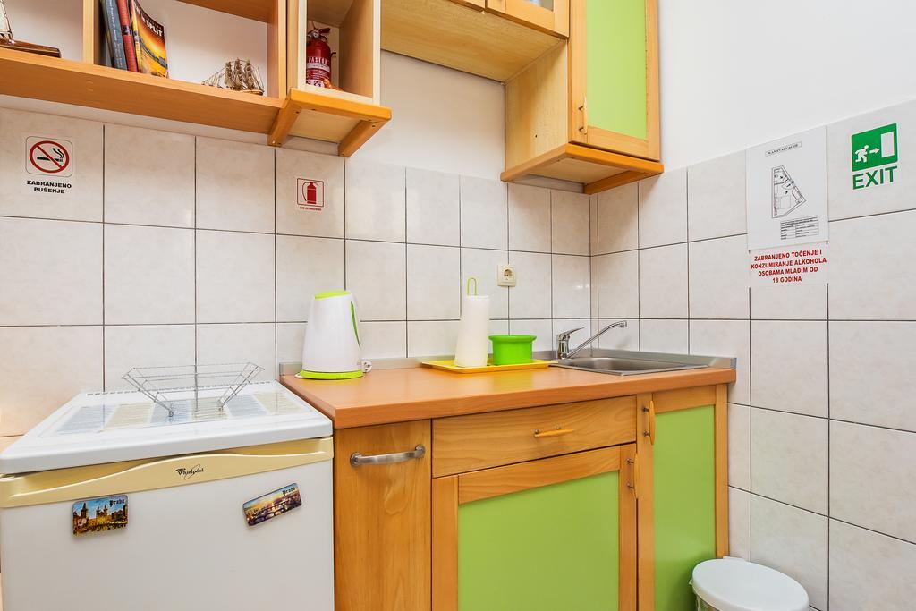 Guesthouse Teta Palmina Split Zewnętrze zdjęcie